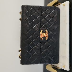 Vintage Chanel Jumbo XL